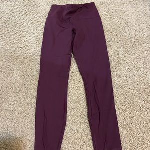 90 Degree Reflex Maroon Leggings